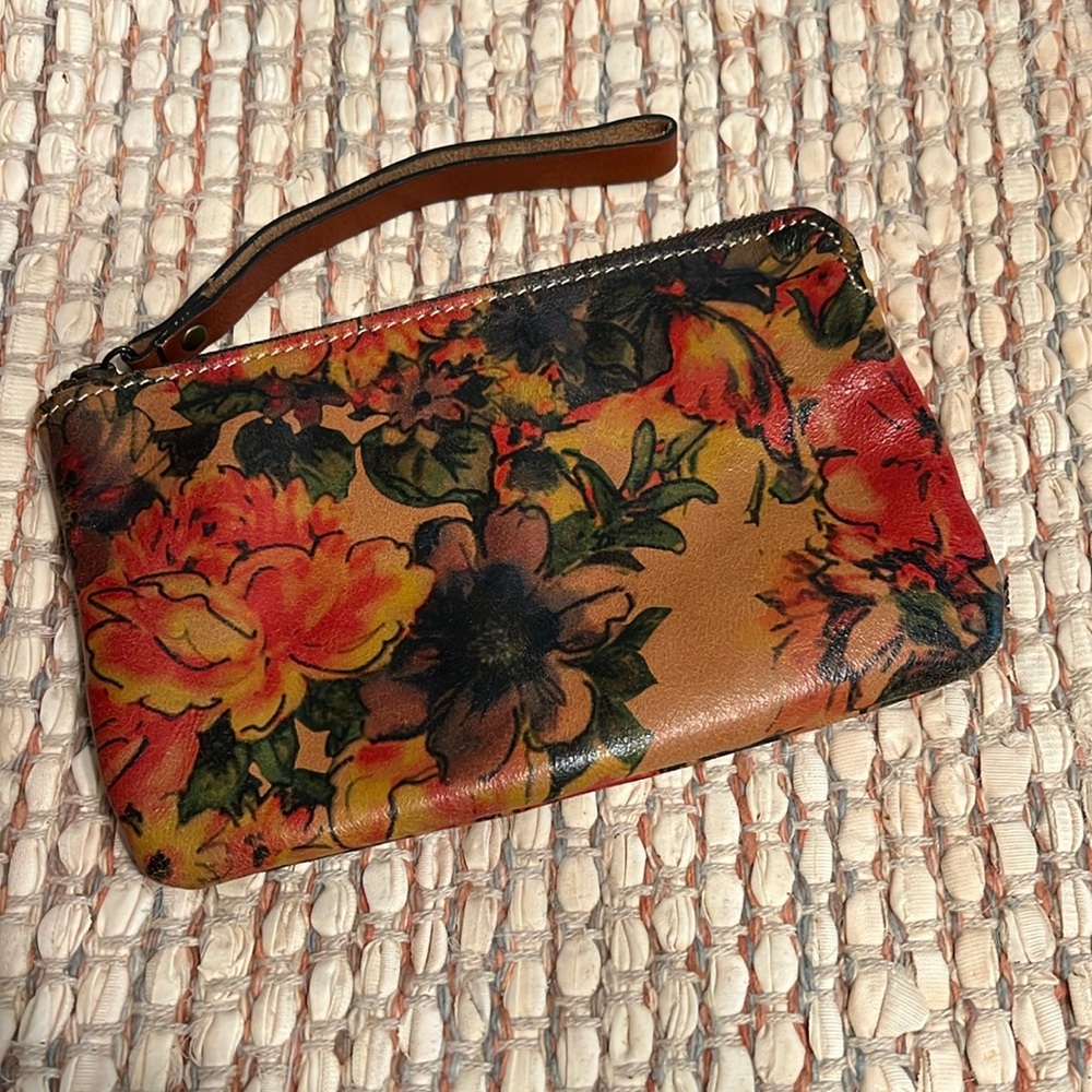 Patricia Nash Wristlet